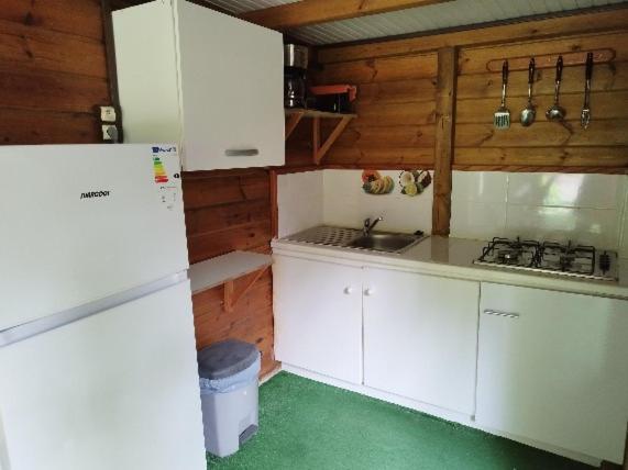 Insolite Arawakane Gites Du Manial Chalet Pointe-Noire Exterior foto